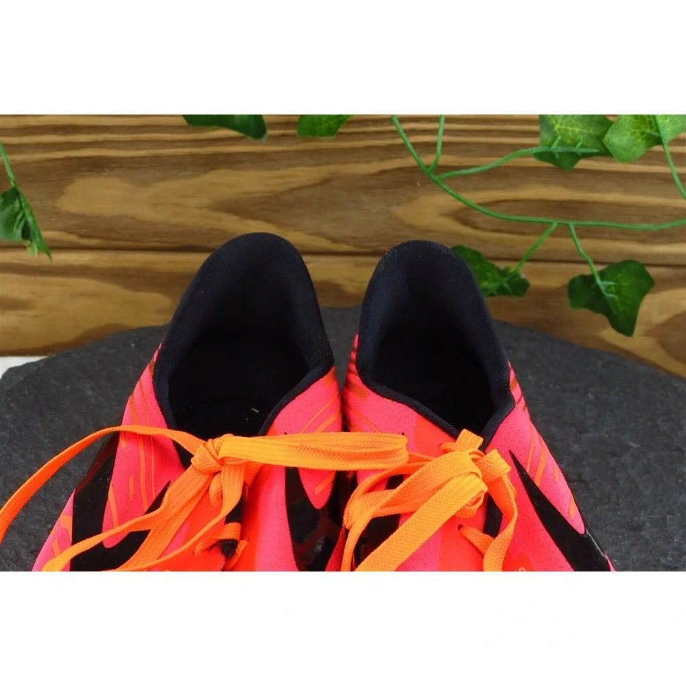 Brooks style not item